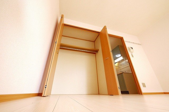 収納　衣類の収納にも困らない広さがありますよ。