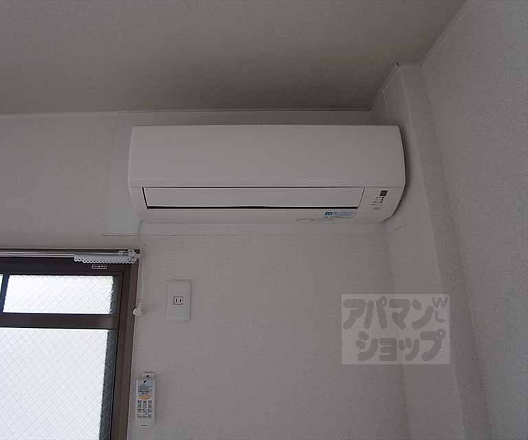 その他設備　エアコン装備