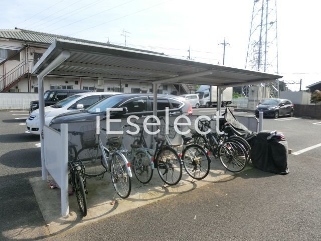 その他共有部分　屋根付き駐輪場