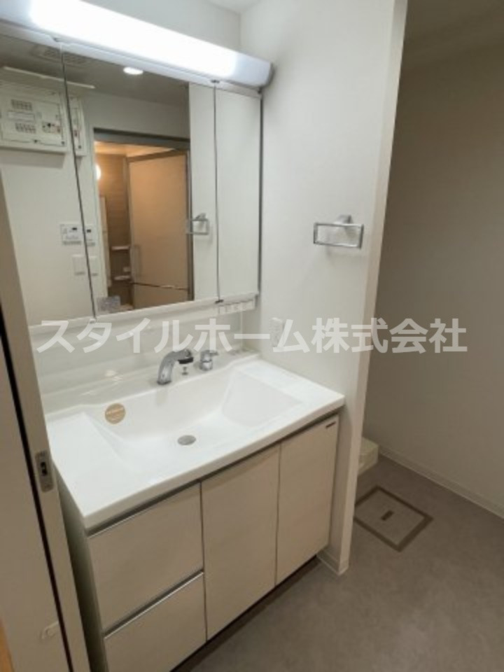 洗面設備　忙しい朝には欠かせない洗面所です