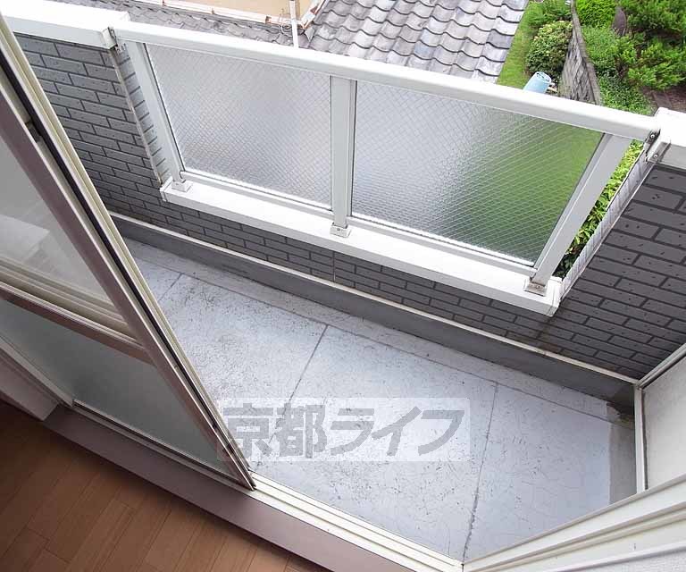 バルコニー　日当たりも良さそうです。