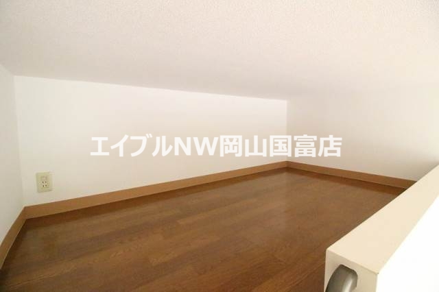 その他部屋・スペース　寝室