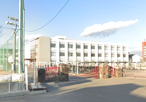 小学校　大川市立大川小学校（小学校）まで385m