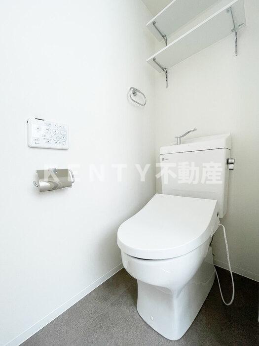トイレ　落ち着いたトイレです