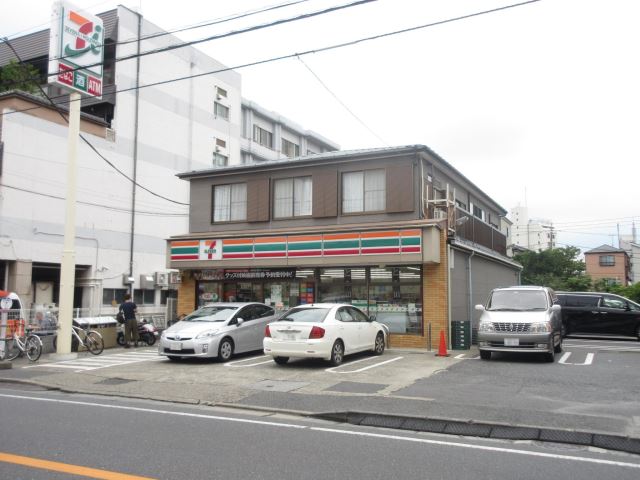 コンビニ　セブンイレブン（コンビニ）まで40m