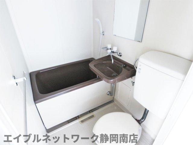 バス・シャワールーム　日々の暮らしに欠かせないお風呂です