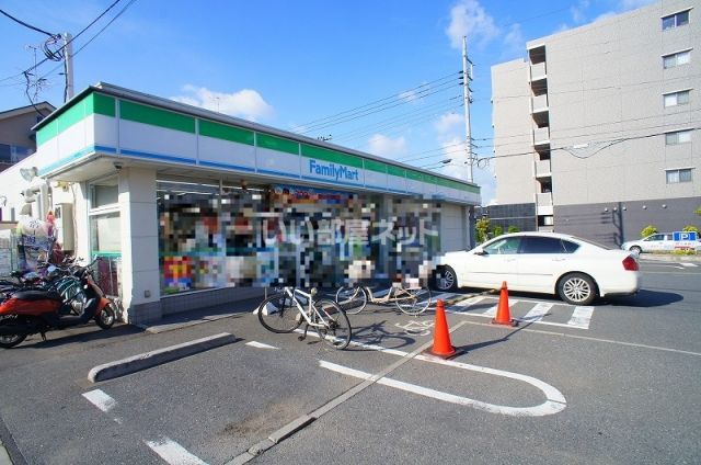 【狭山市入間川のアパートのコンビニ】