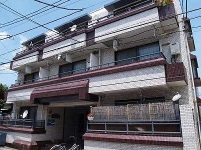 【浦安市富士見のマンションの建物外観】