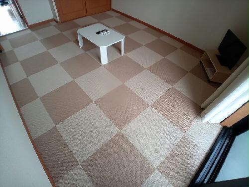 居室・リビング　2階・3階の部屋です。　※1階はフローリングとなります。