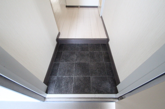 玄関　※他号室の写真です