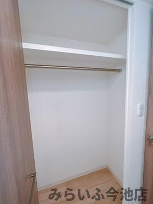 収納　クローゼット