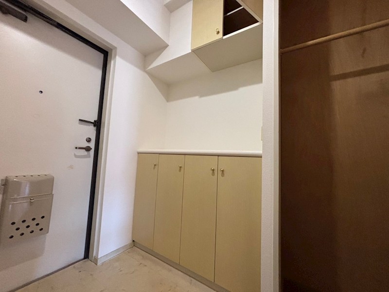 玄関　別部屋参考写真