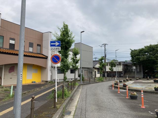 その他　前面道路（その他）まで0m