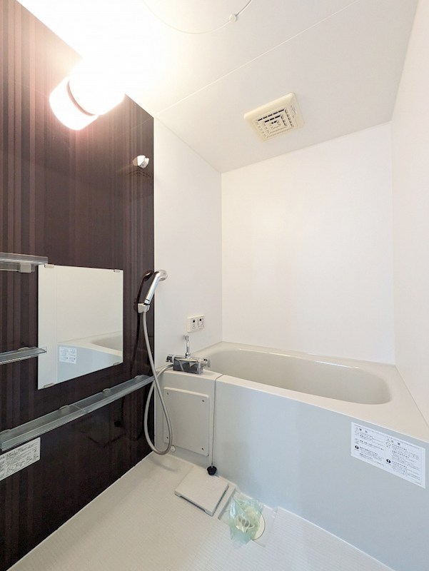 バス・シャワールーム　追い焚き付き