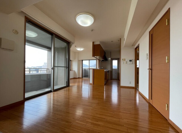 コアマンションネクステージ下通_内装_0