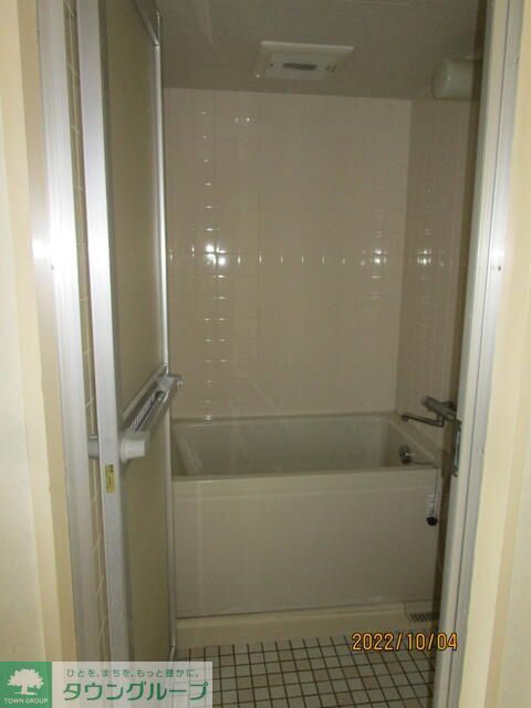 バス・シャワールーム　バス