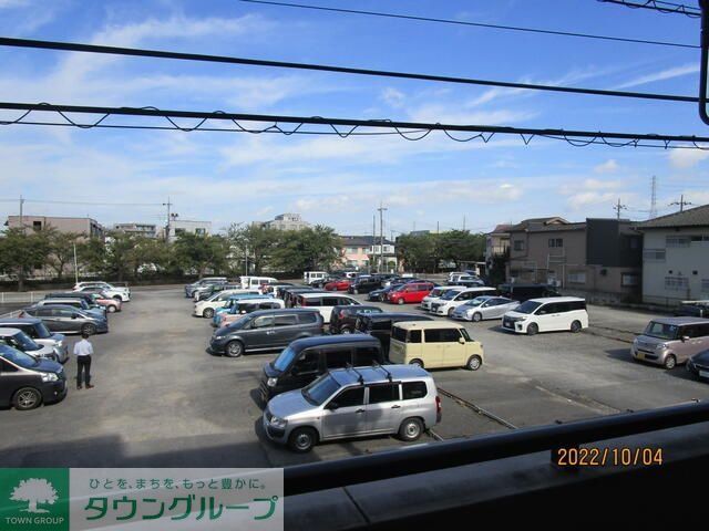 駐車場　駐車場