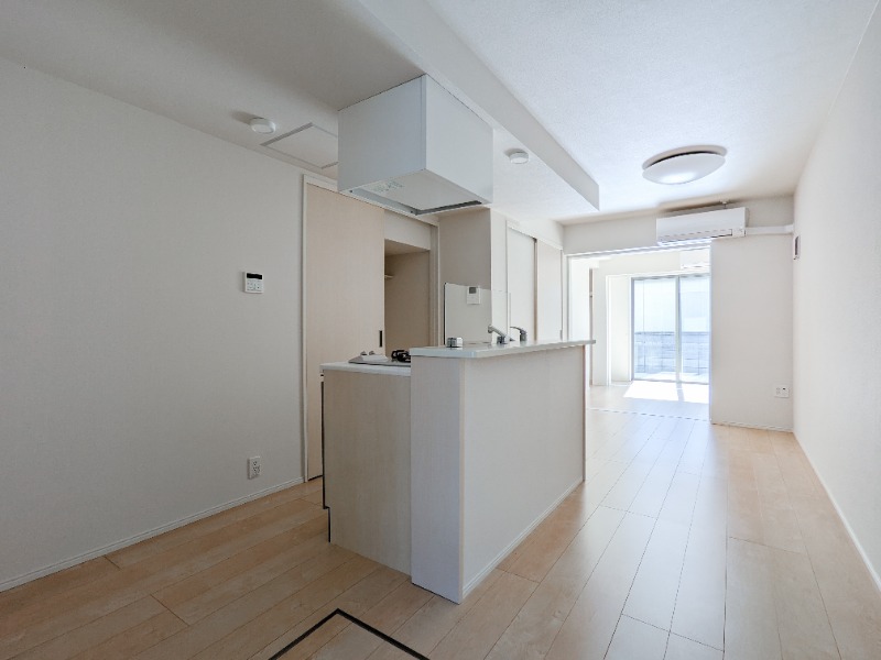 居室・リビング　図面と現状に相違がある場合には現状を優先