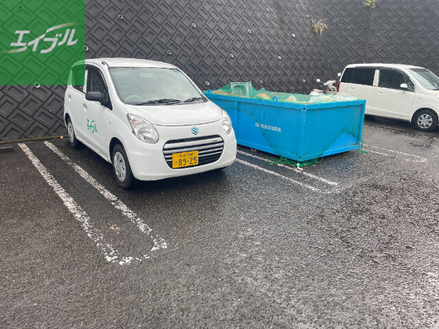 駐車場　駐車場