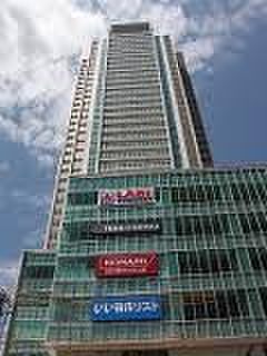 ホームセンター　ヤマダ電機 LABI上大岡（ホームセンター）まで699m