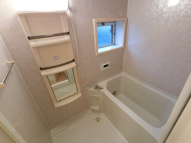 バス・シャワールーム　浴室