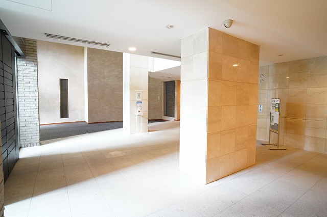 ロビー　ロビー