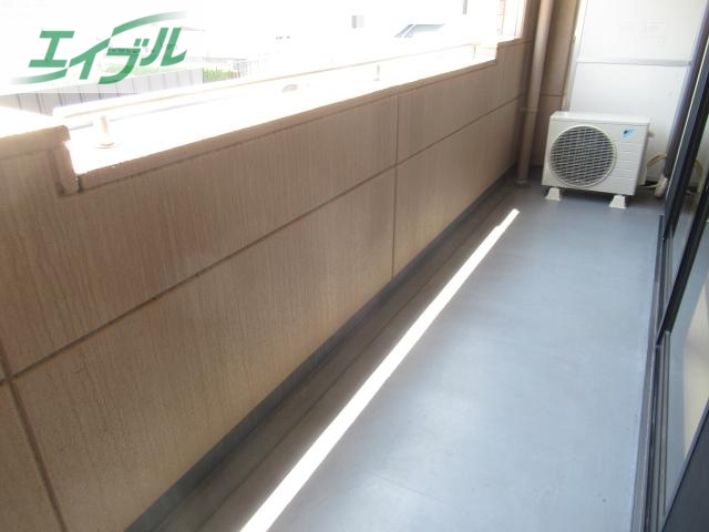バルコニー　ベランダ