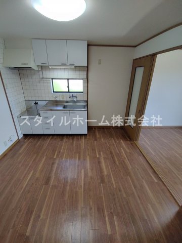 居室・リビング　別部屋写真です。