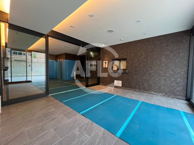 エントランス　エスリードレジデンス天神橋筋六丁目　エントランス