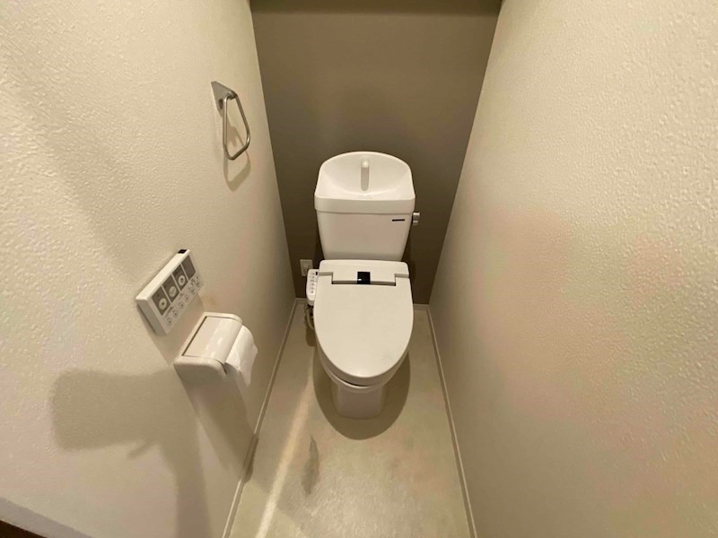 トイレ　別号室イメージ