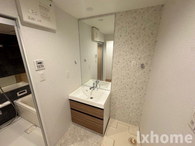 洗面設備　脱衣スペースもあります