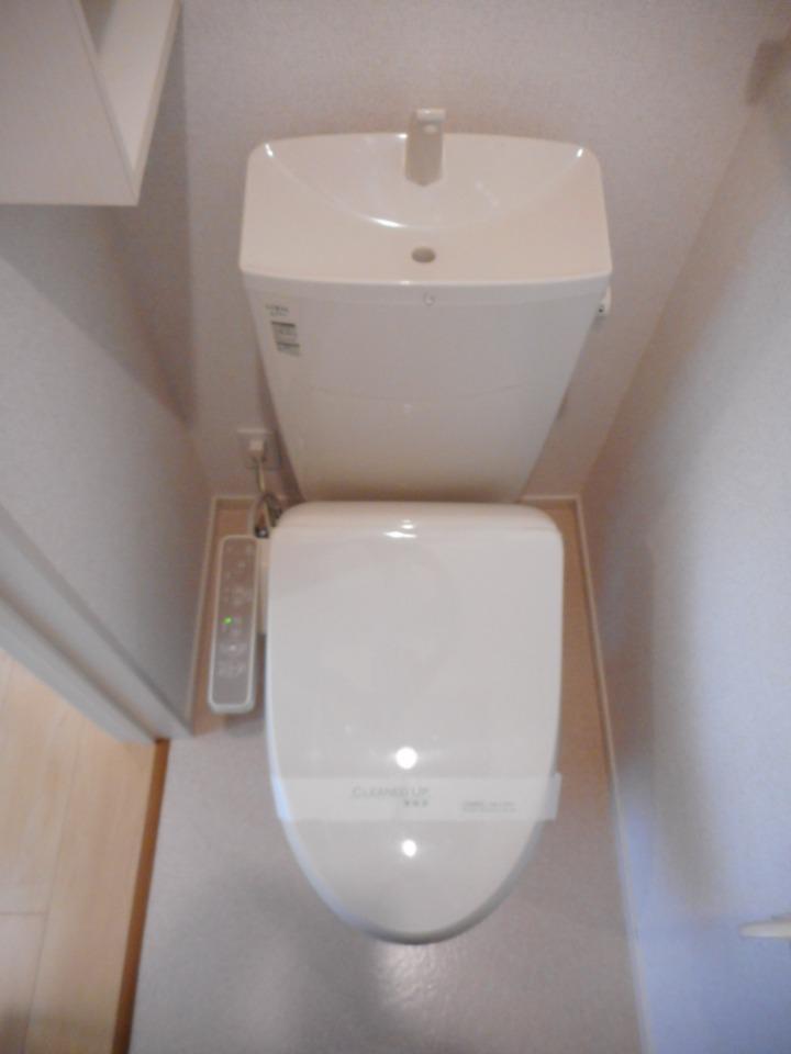 トイレ　トイレ