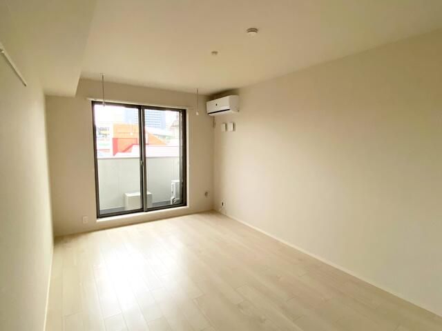 居室・リビング　居間です