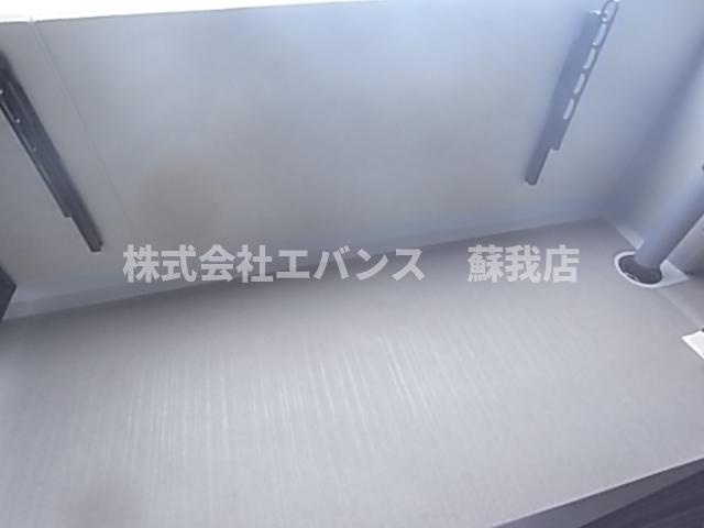 バルコニー　バルコニーからの眺めを楽しみながら食事をしませんか