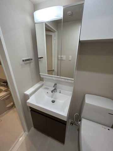 洗面設備　※同物件参考写真