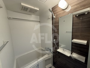 バス・シャワールーム　Alivis放出　浴室