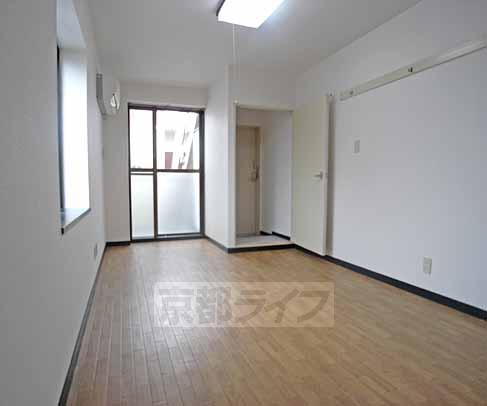 居室・リビング　ちょっと変わった形