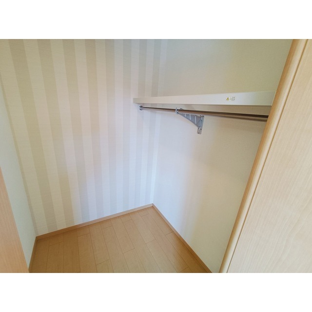 収納　ウォークインクローゼット