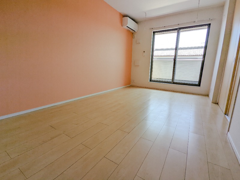 居室・リビング　図面と現状に相違がある場合には現状を優先