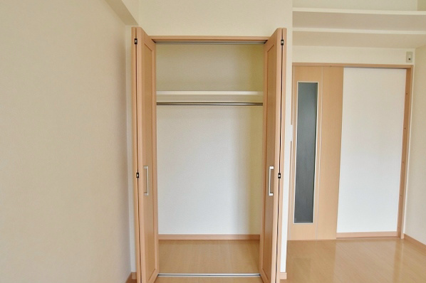 収納　8.3帖洋室クローゼット