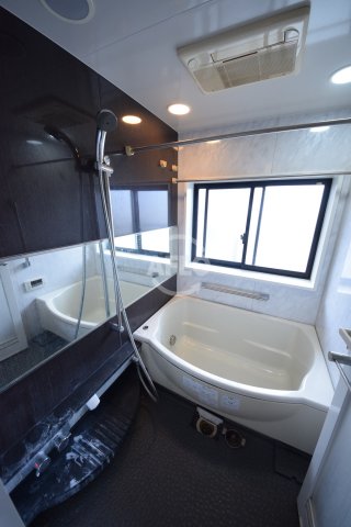 バス・シャワールーム　アルグラッドザタワー心斎橋　浴室