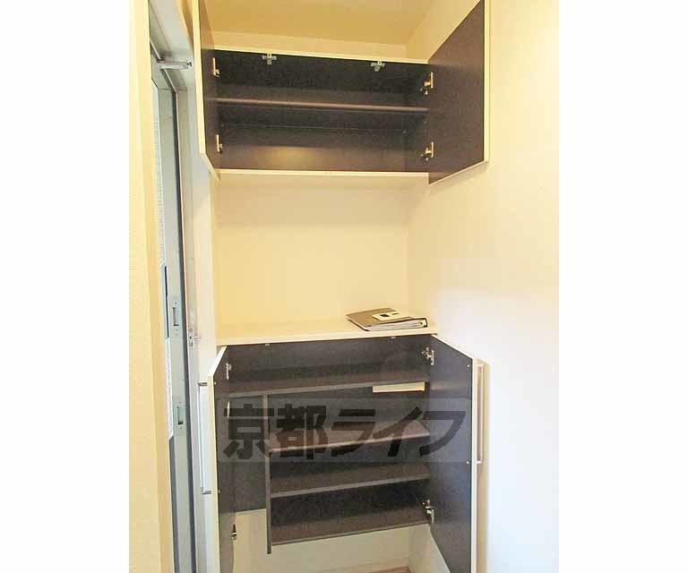 収納　シューズボックス・