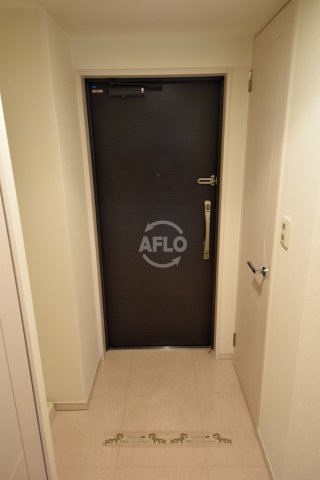 玄関　KDX堺筋本町レジデンス　玄関スペース