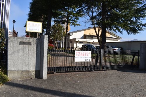 中学校　会津若松市立第一中学校（中学校）まで1279m