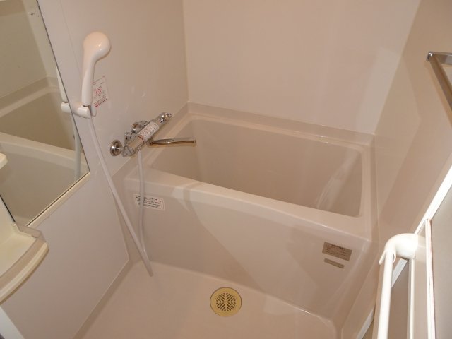 バス・シャワールーム　同建物別室参考写真