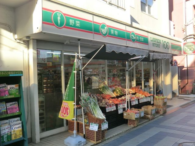 コンビニ　ローソンストア100金町店（コンビニ）まで59m