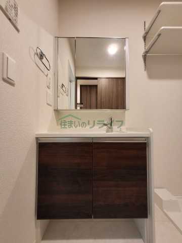 洗面設備　別部屋参考写真となります。