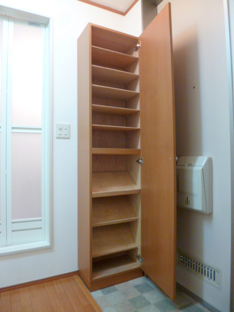 玄関　★大型シューズボックスです♪