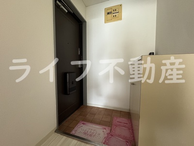 玄関　落ち着いた玄関です