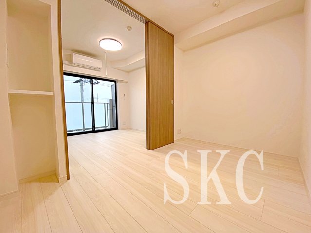 居室・リビング　別号室の写真です